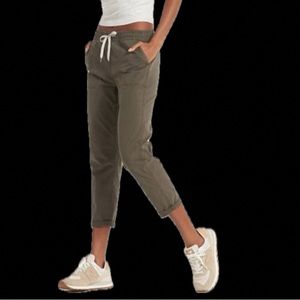 VUORI  Ripstop Wideleg Pants in Army - NWOT -